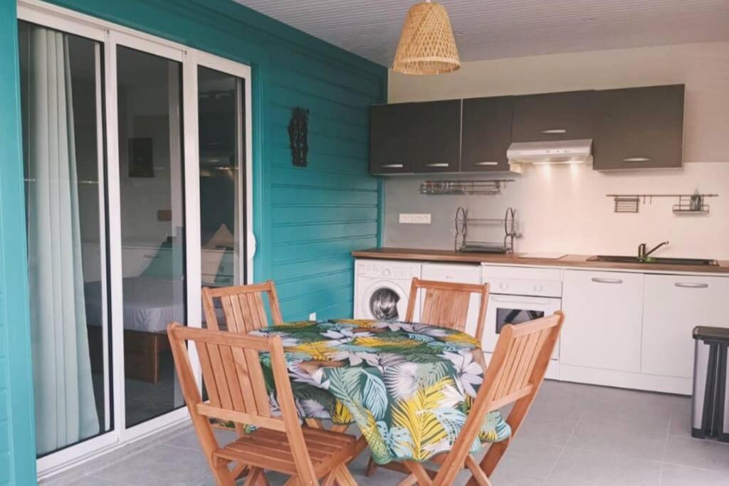Tukusi Bungalow Le Moule Exteriér fotografie